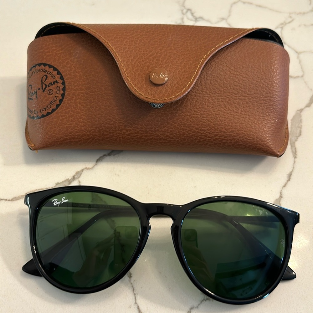Green polarised Ray Ban sunglasses